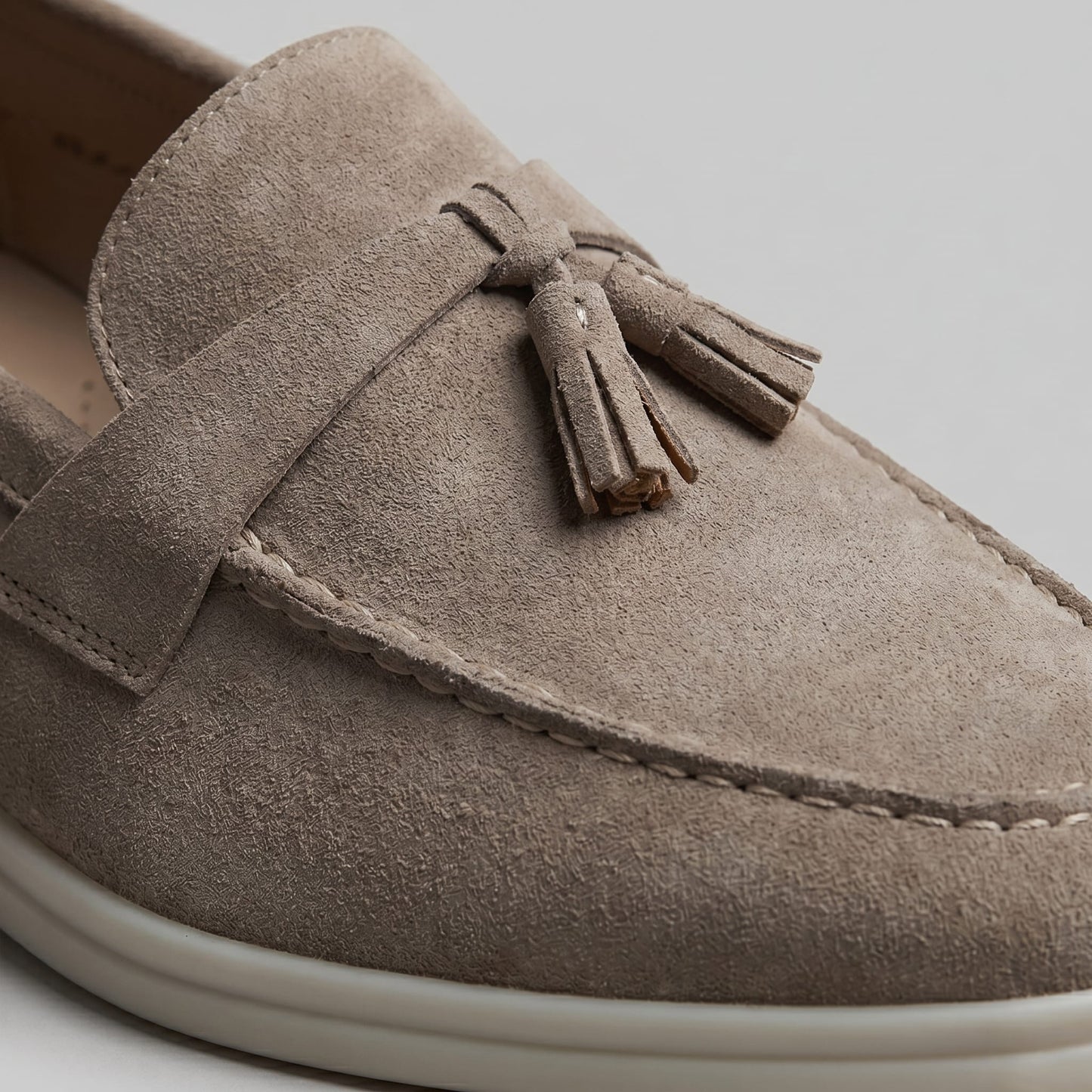 Madigan Round Toe Tassel Loafers_35