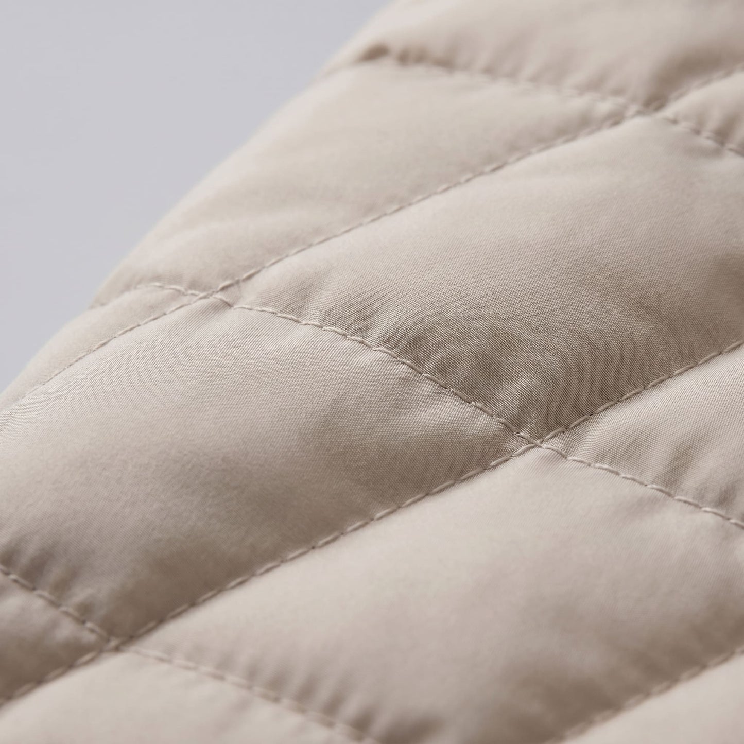 Latham Quilted Hybrid Bomber Jacket_17