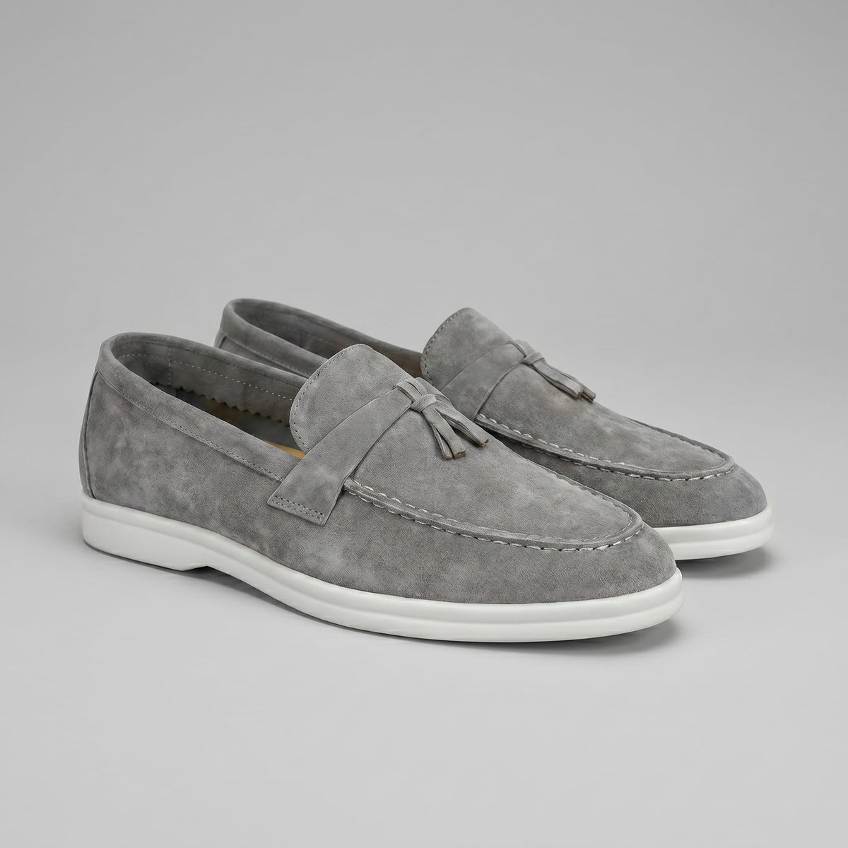 Madigan Round Toe Tassel Loafers_12