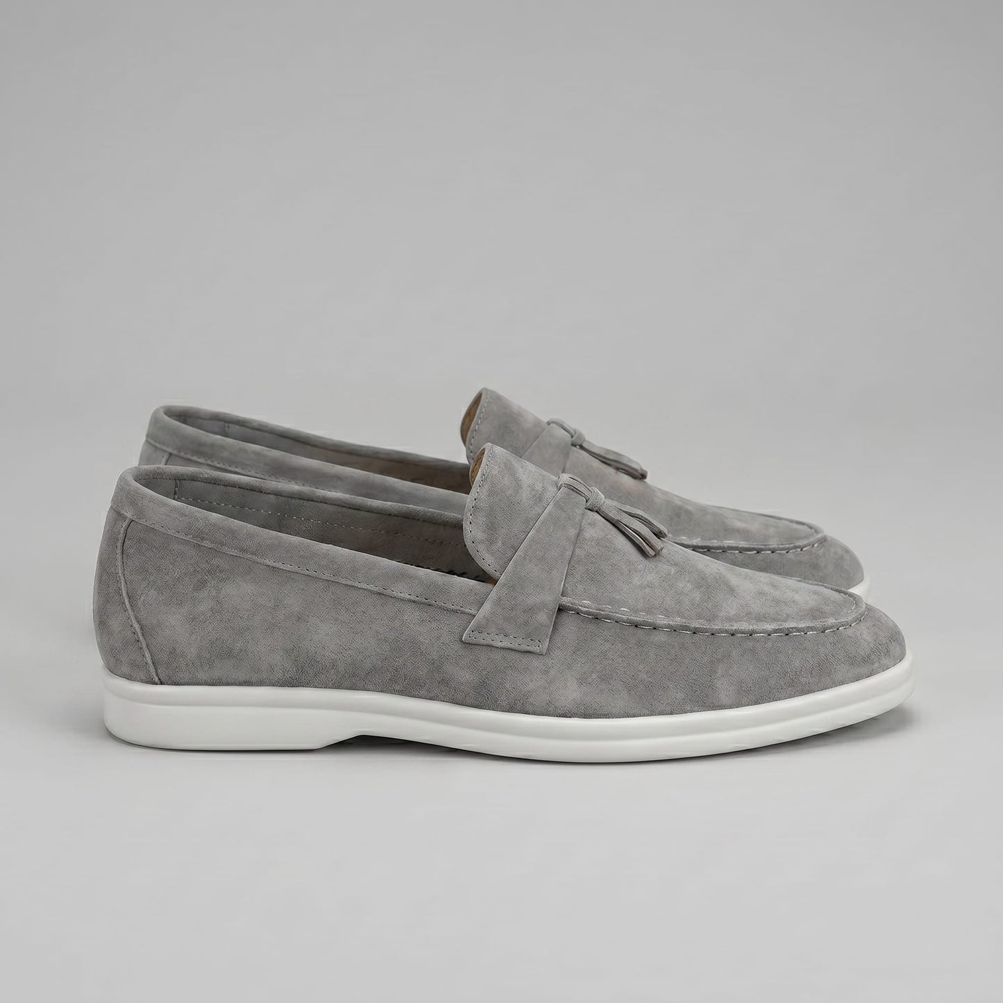 Madigan Round Toe Tassel Loafers_13