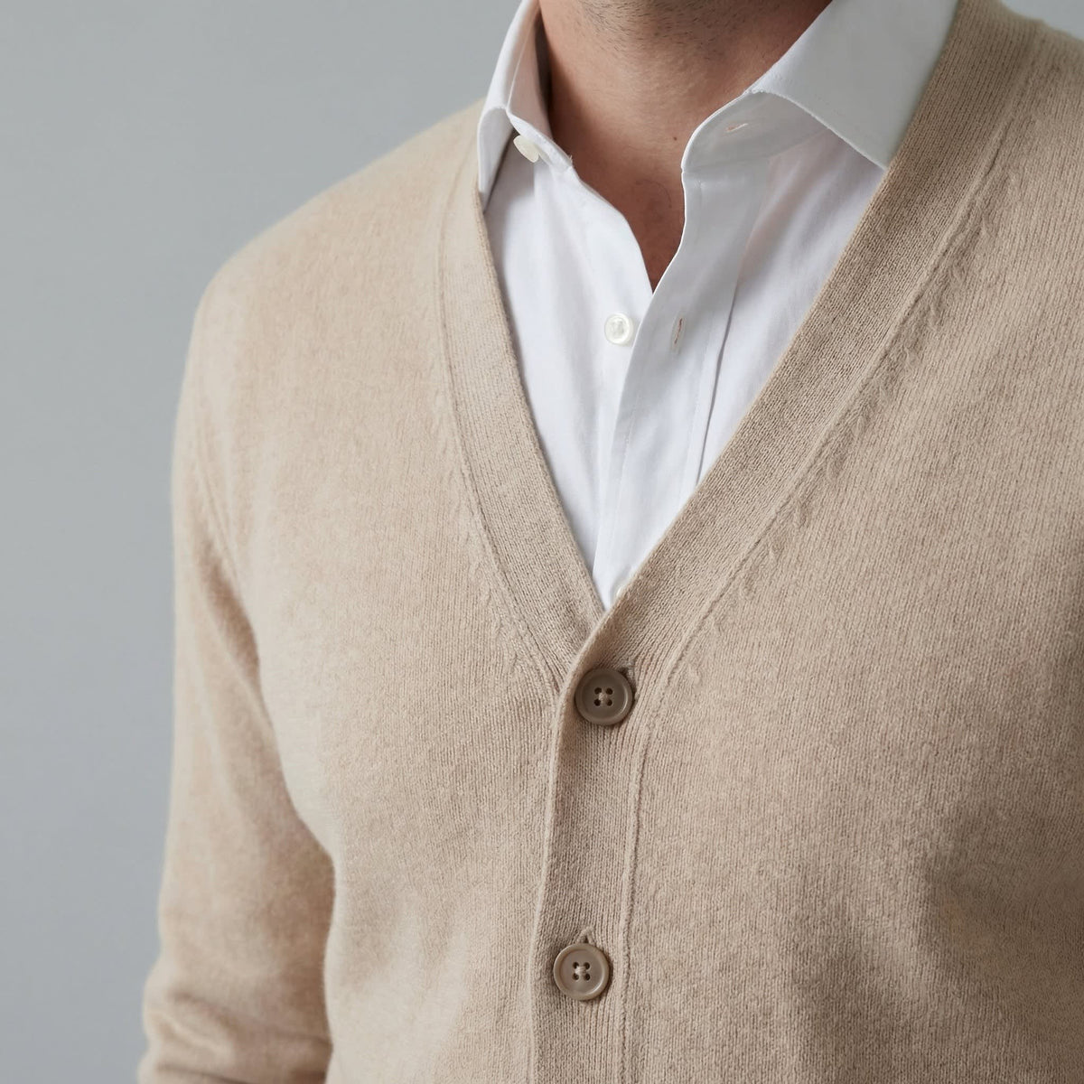 Everett Knit V Neck Cardigan_13