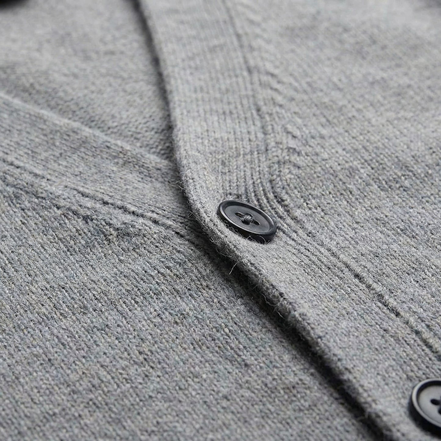 Everett Knit V Neck Cardigan_3