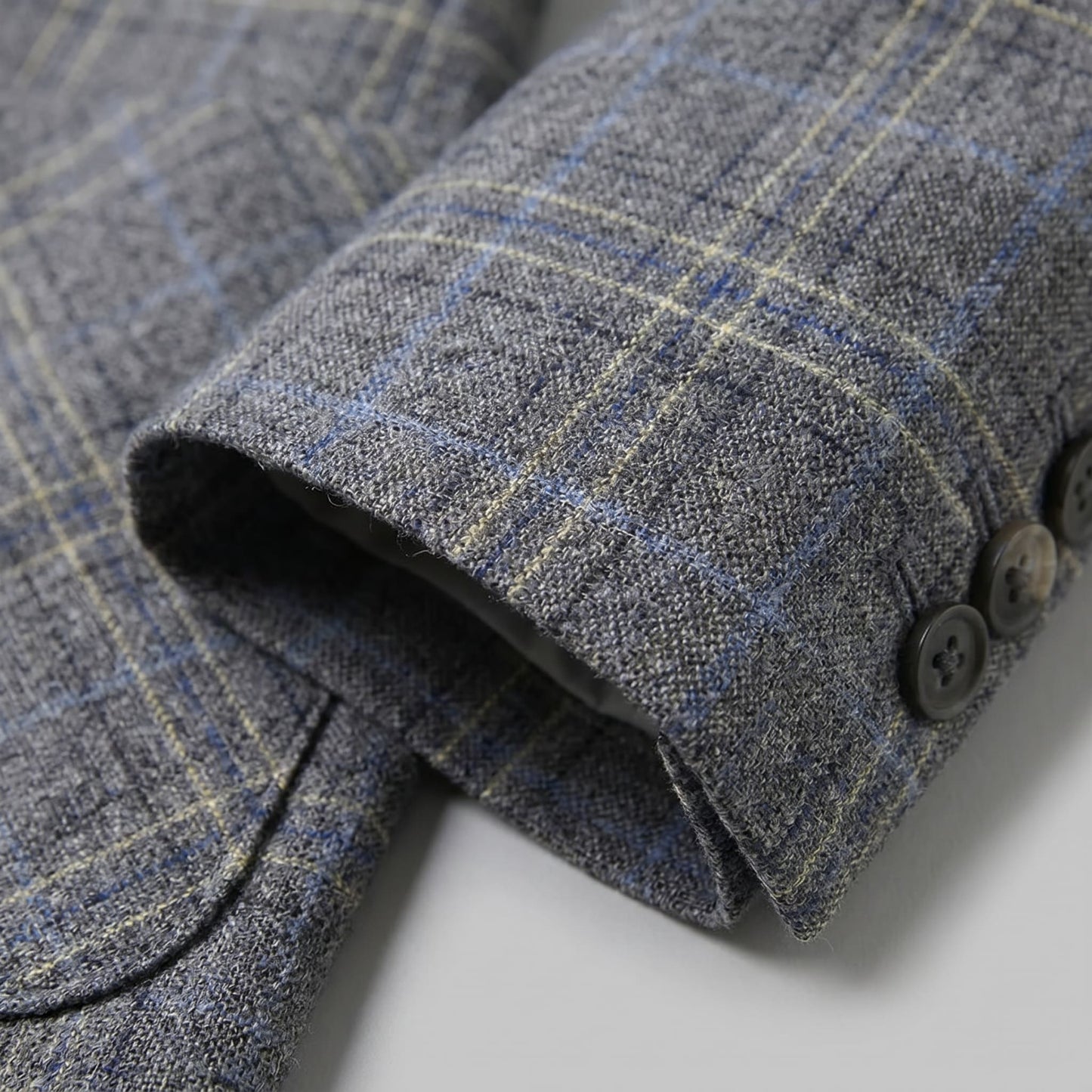 Fisher Lightweight Plaid Blazer_6