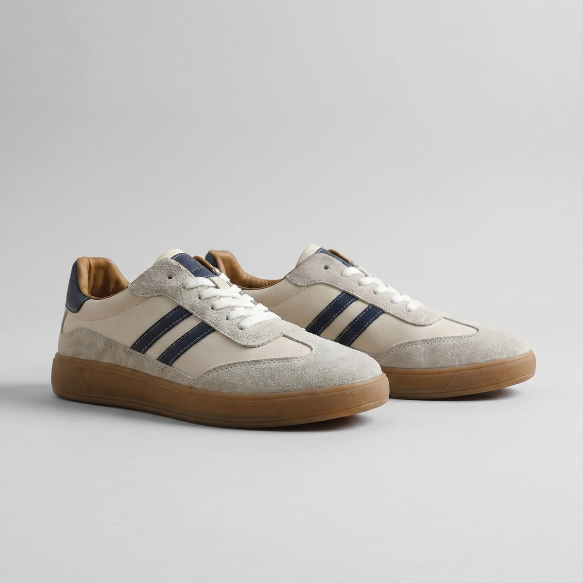Sanford Retro Court Sneakers