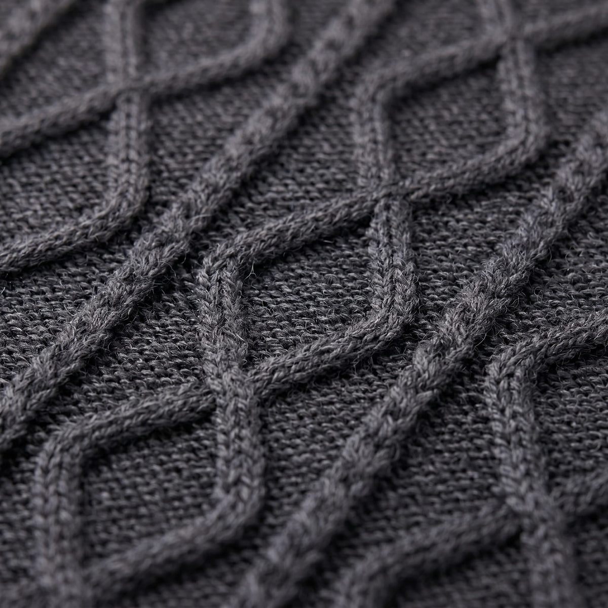 Remington Diamond Cable Knit Polo_10