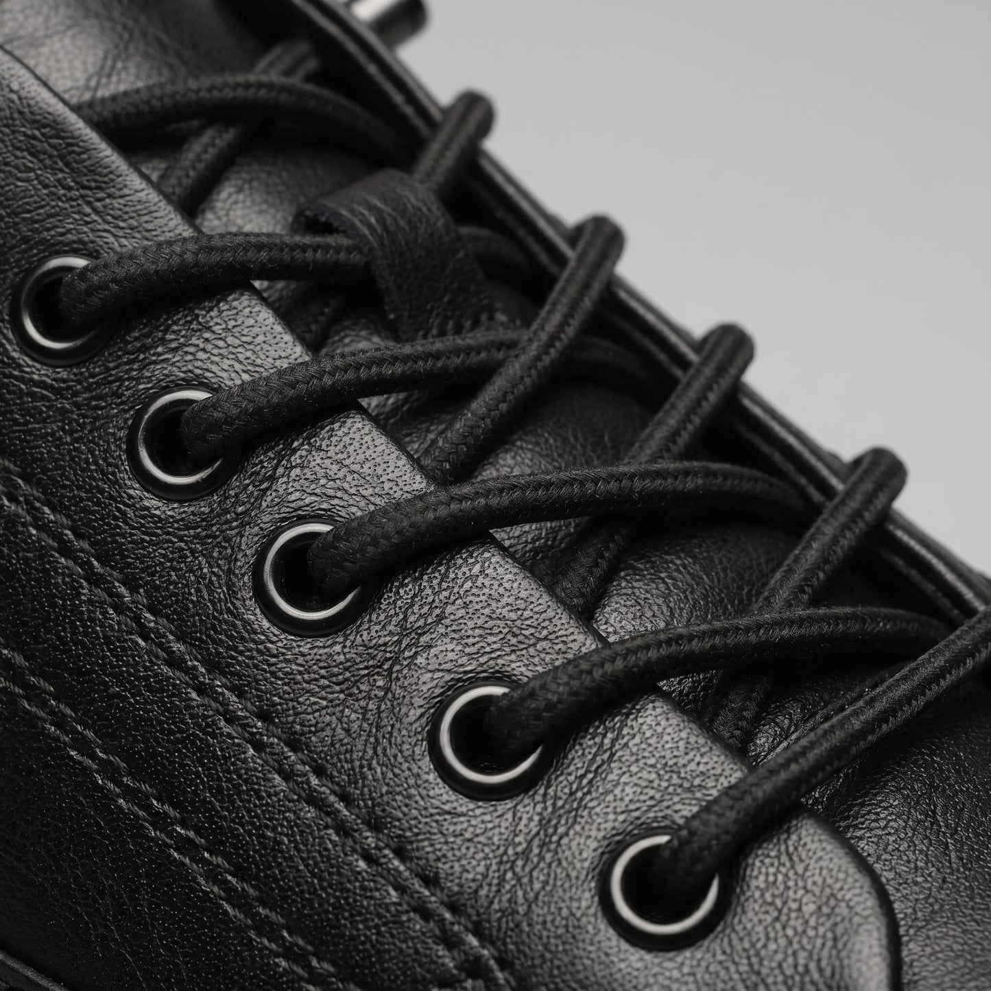 Sloane Contrast Stitch Sneakers_10