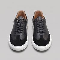 Stratton Leather Low Top Sneakers