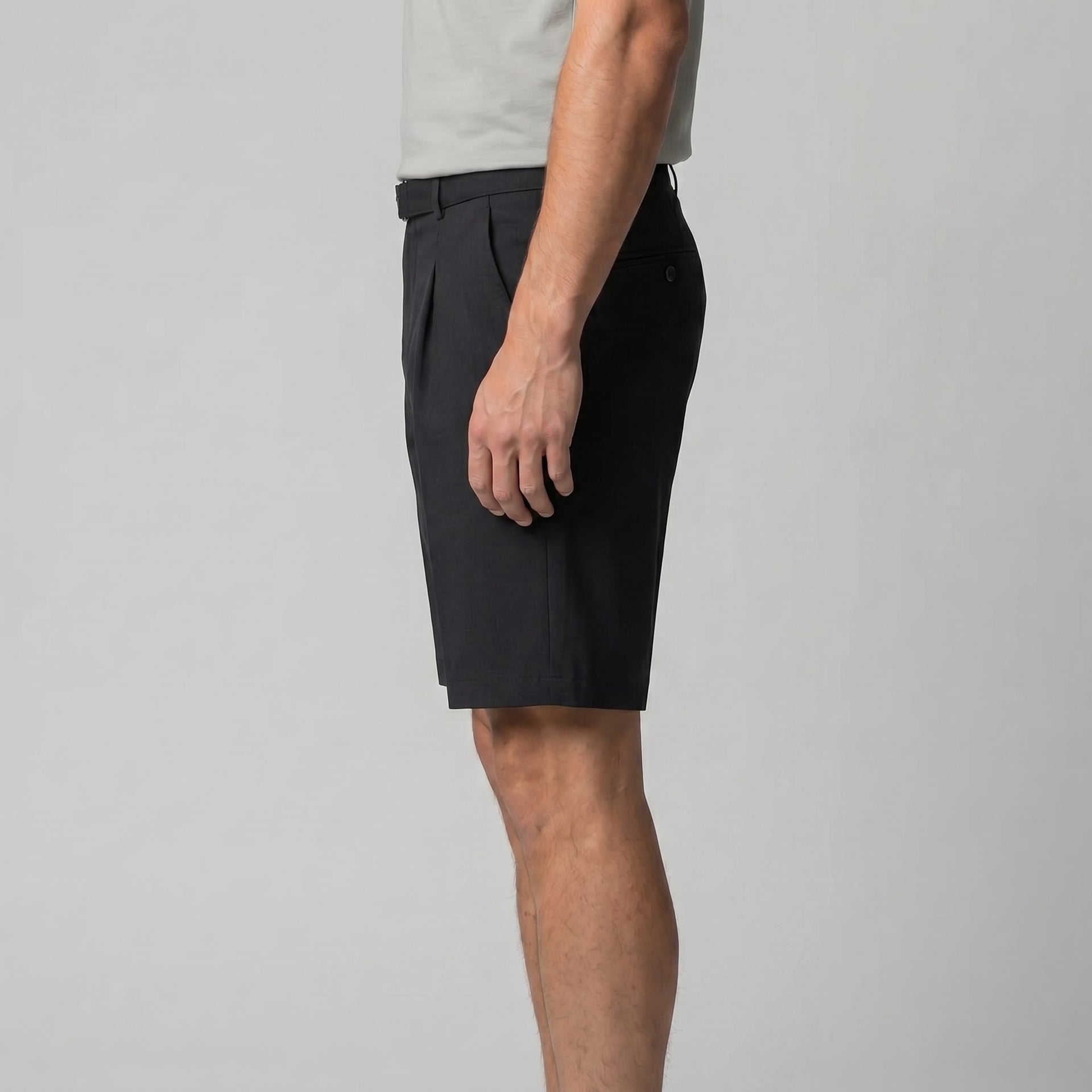 Finley Slim Fit Pleated Chino Shorts
