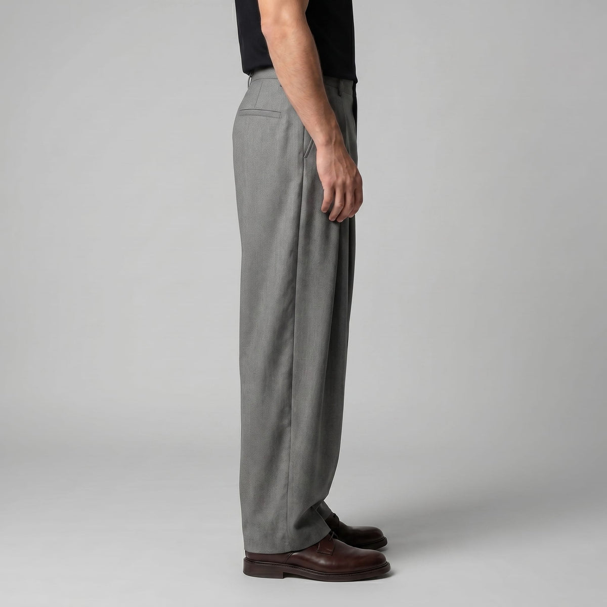Vaughan Pleated Wide Leg Pants