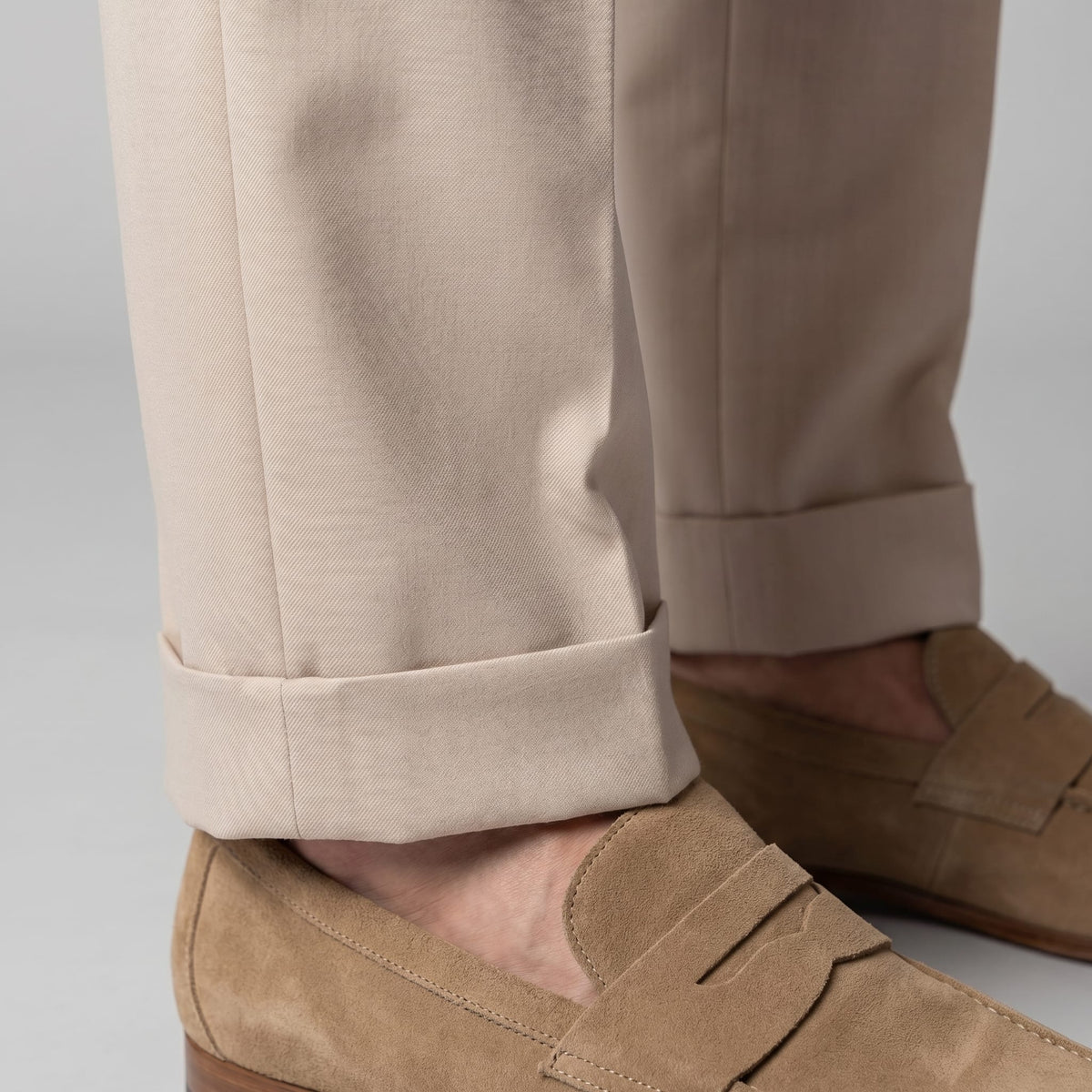 Winslow Pleated Straight Leg Pants_9