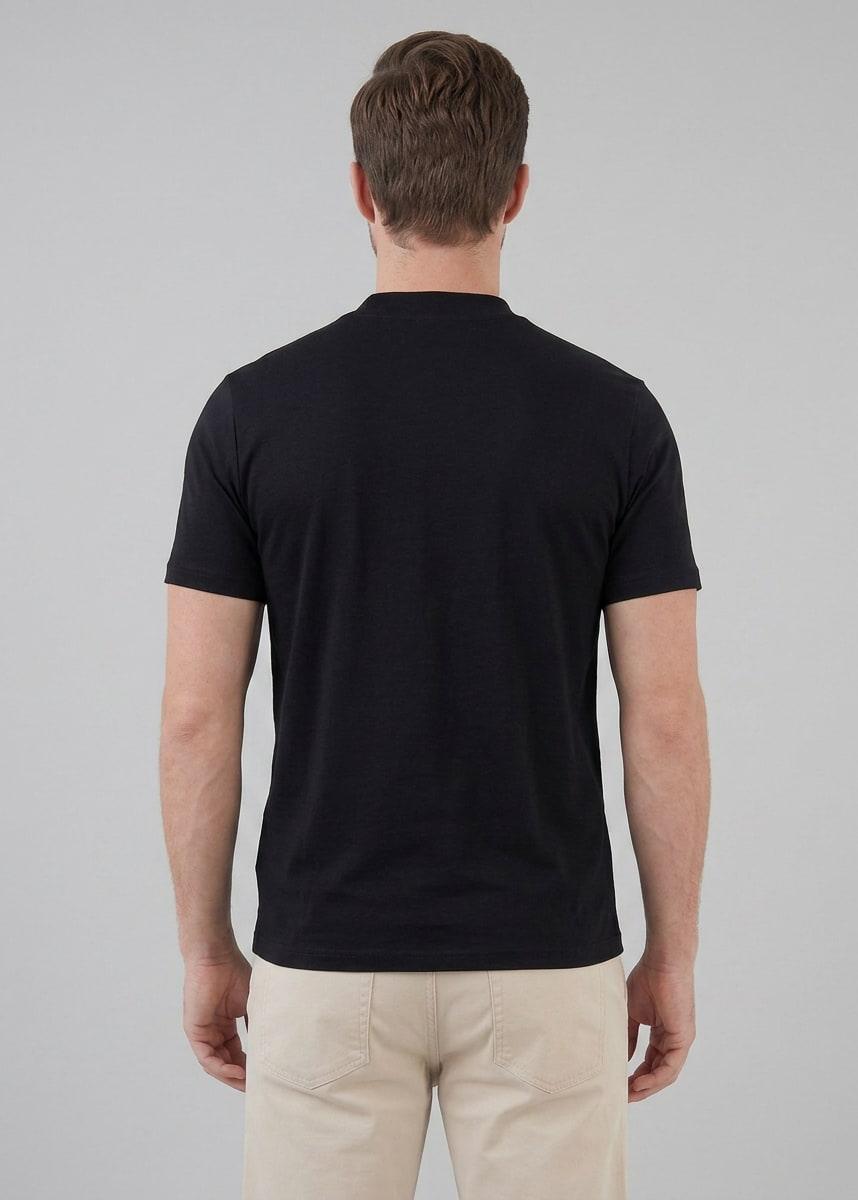 Leo Slim Fit Crew Neck T-Shirt_23