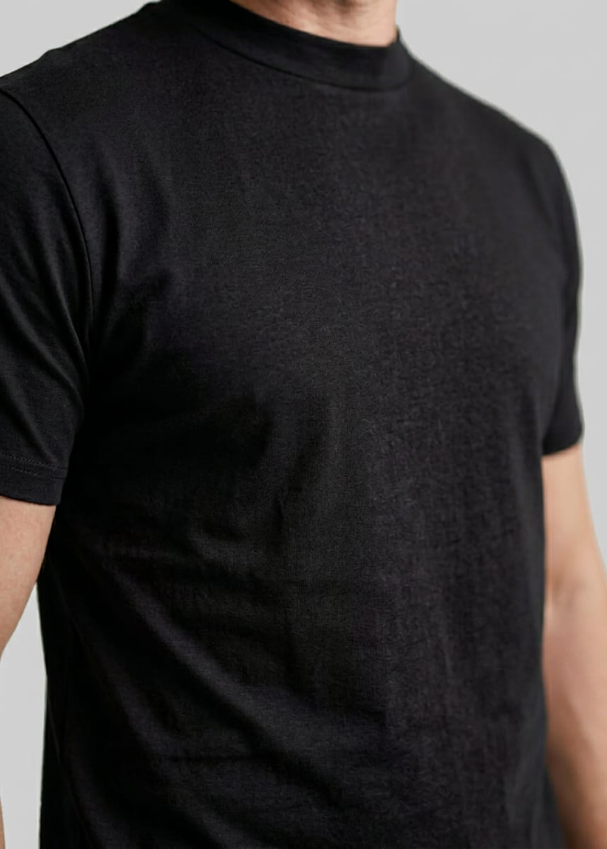 Leo Slim Fit Crew Neck T-Shirt_24