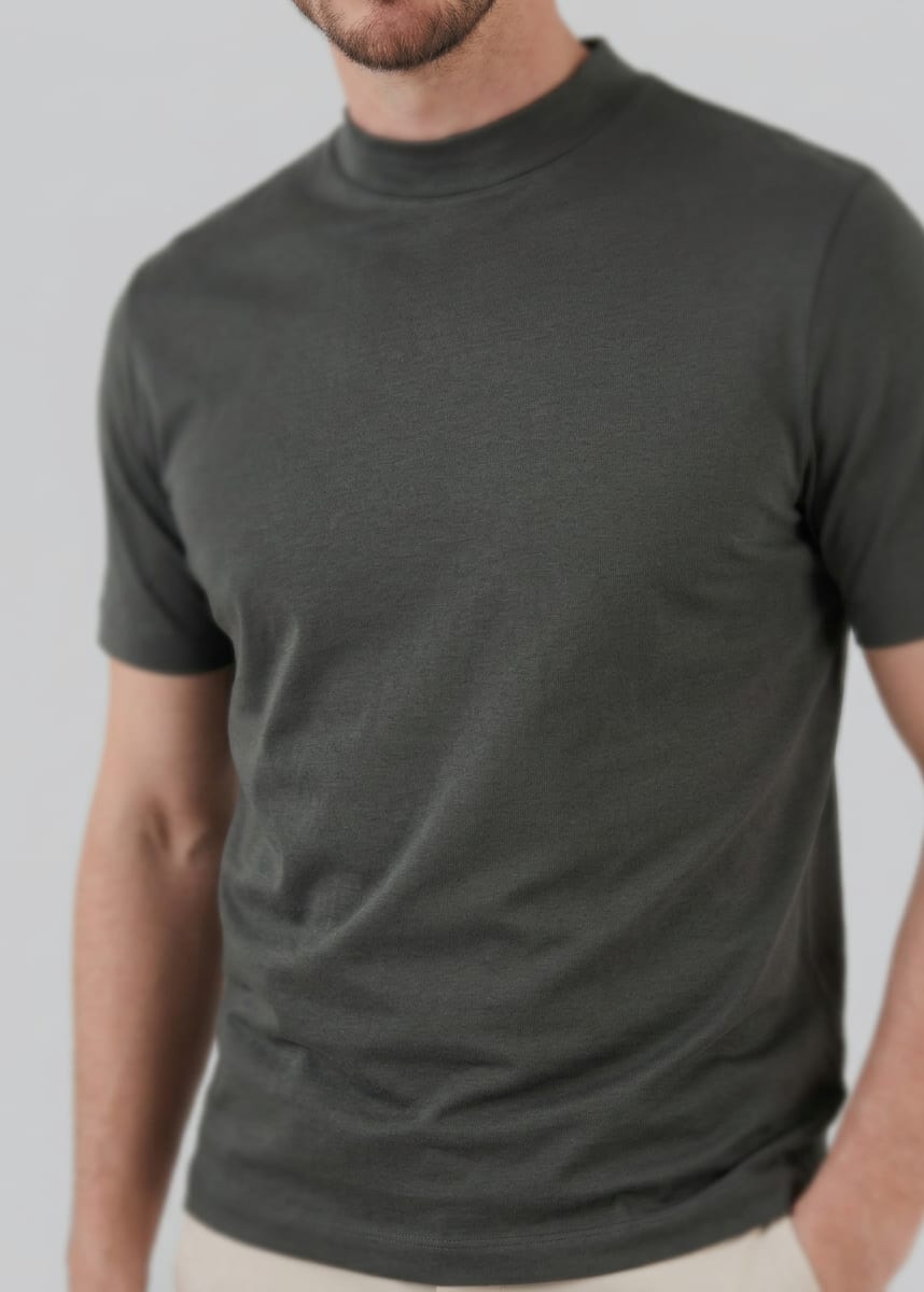 Leo Slim Fit Crew Neck T-Shirt