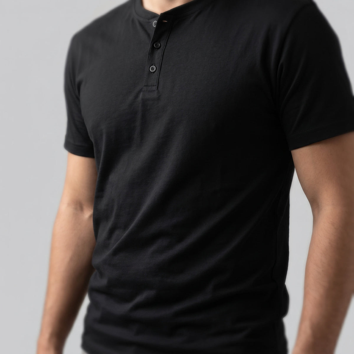 Cedar Short Sleeve Henley Shirt_14