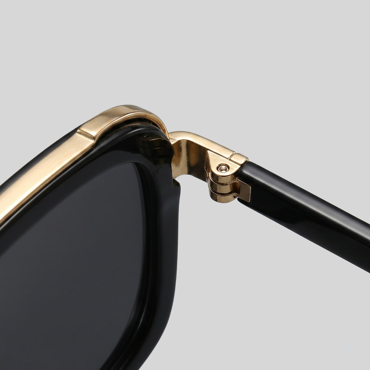 Whittaker Square Double Bridge Sunglasses
