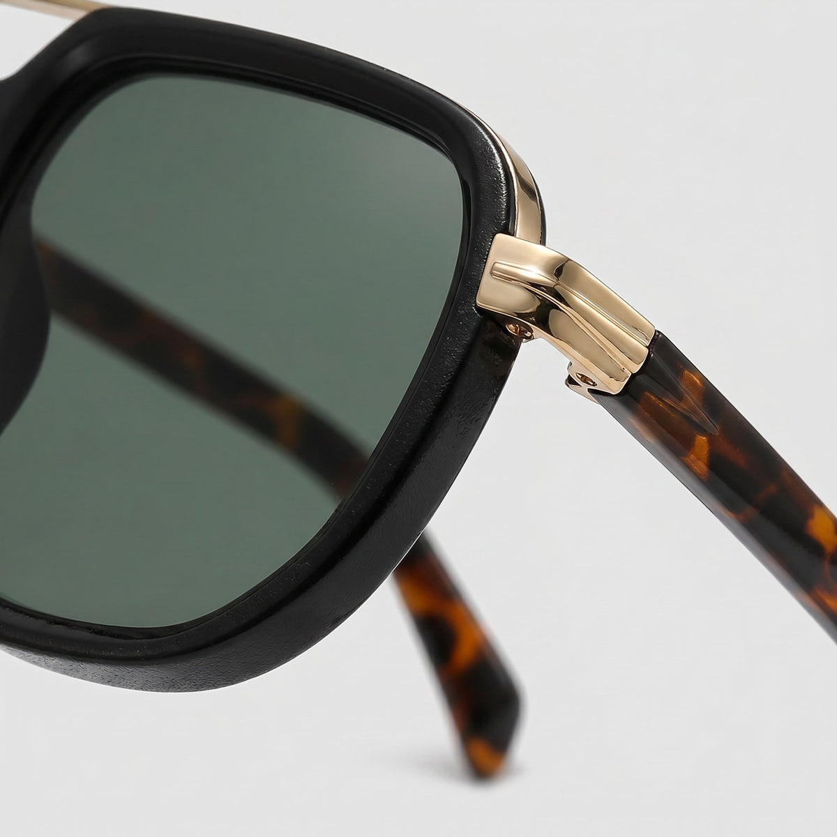 Whittaker Square Double Bridge Sunglasses