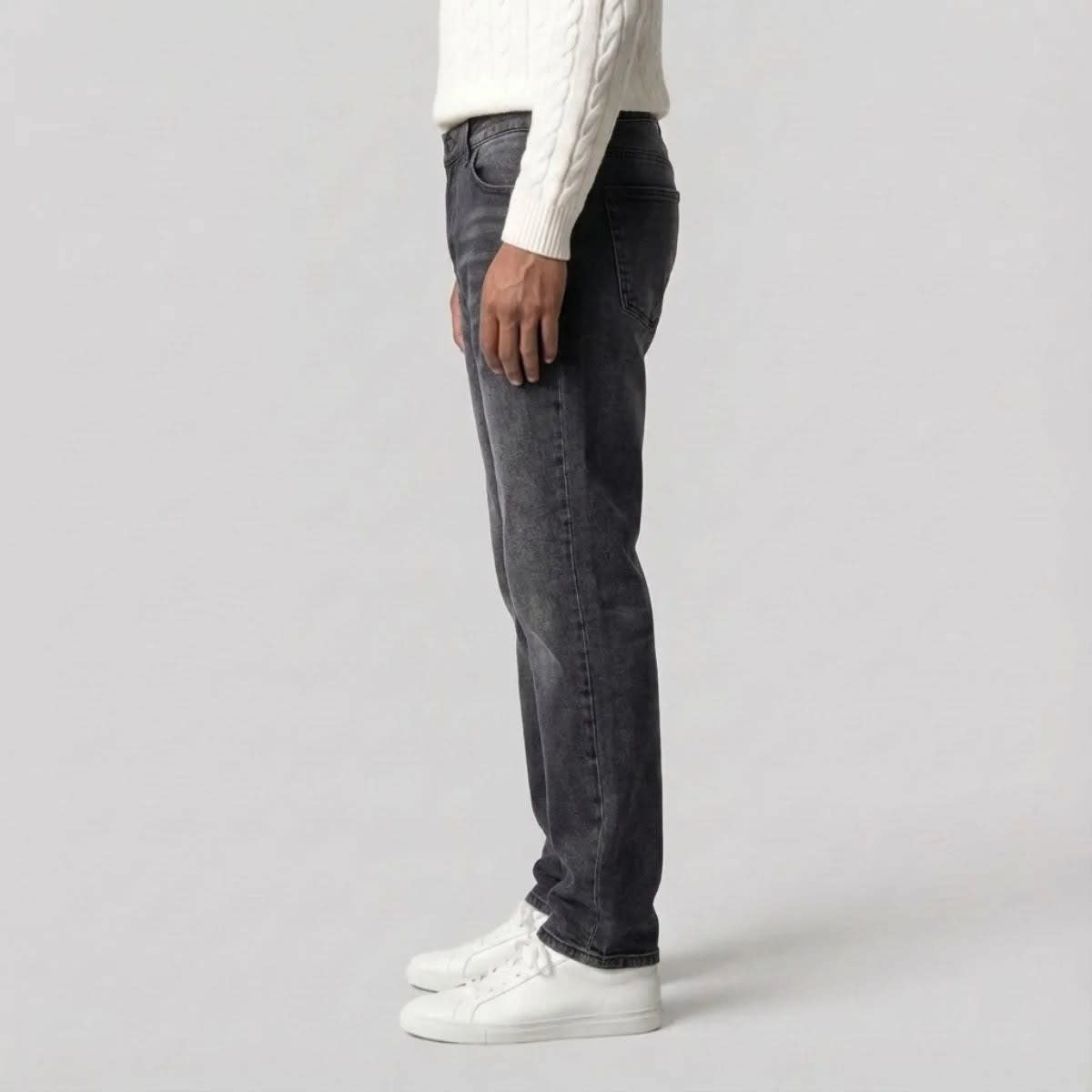 Woodrow Stretch Straight Leg Jeans_3