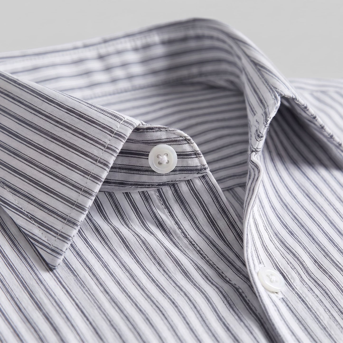 Memphis Oversized Striped Shirt_17