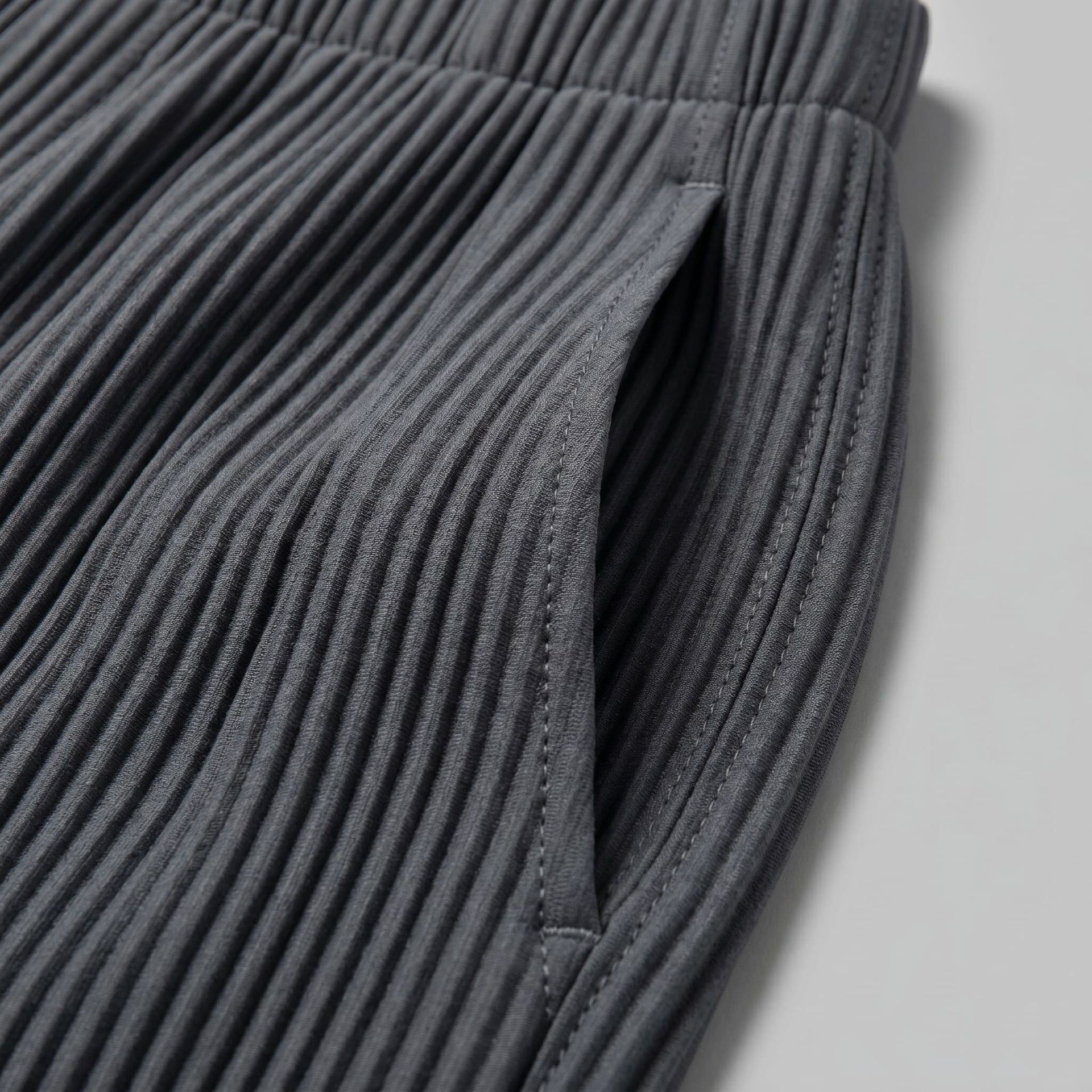 Zander Pleated Wide Leg Pants