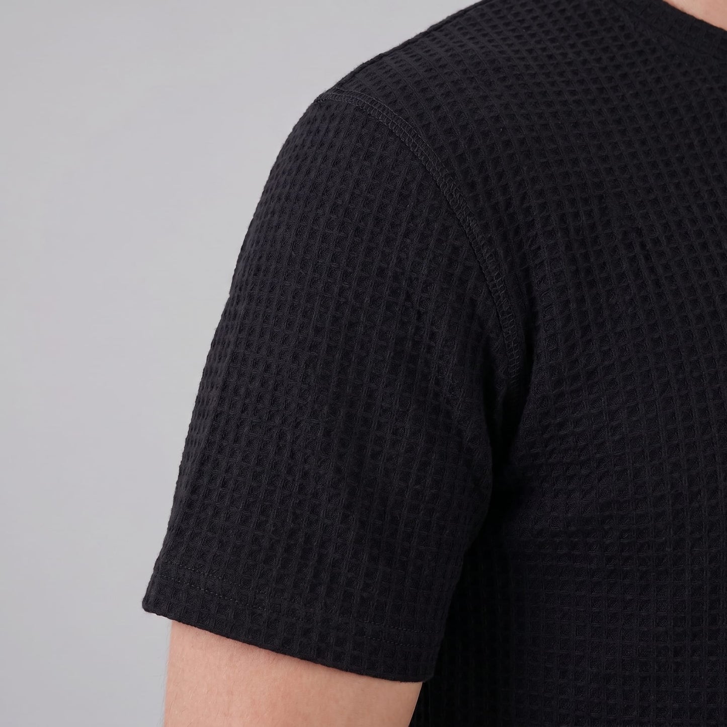 Milo Waffle Texture Crew Neck T-Shirt_14