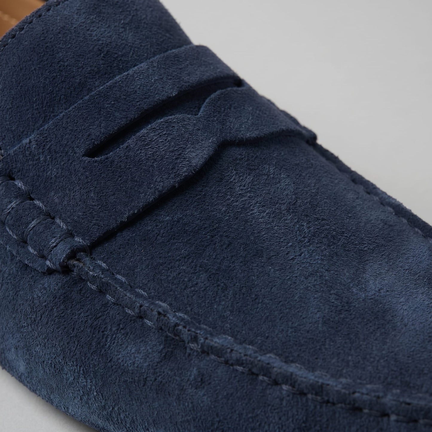 Oakley Suede Driving Loafers_14