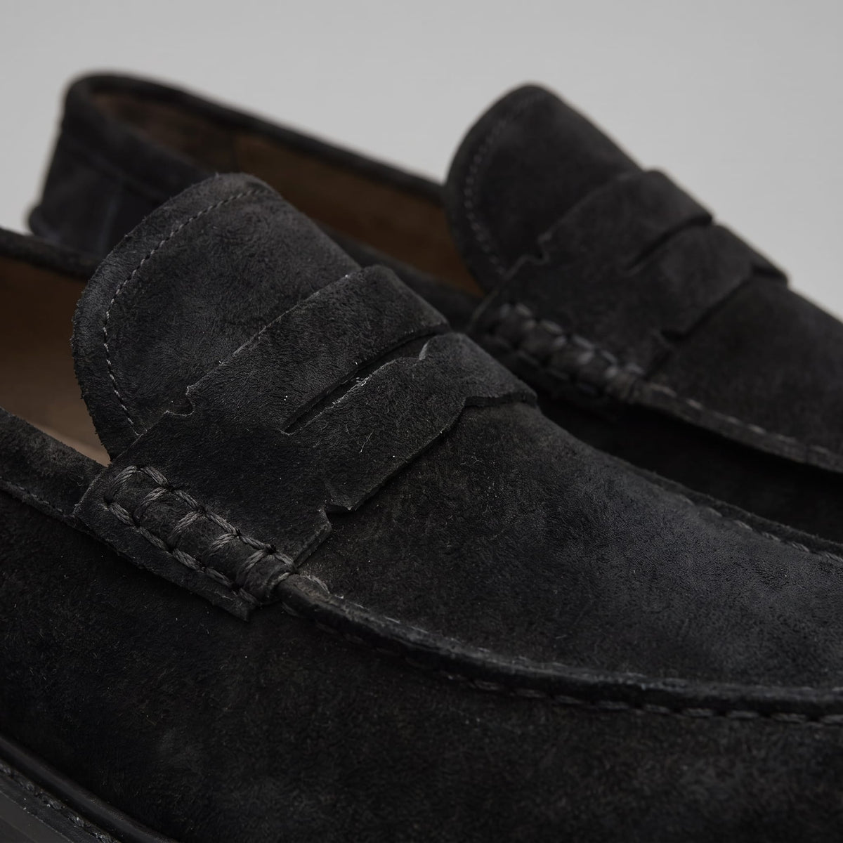 Osborne Suede Lug Sole Loafers_11