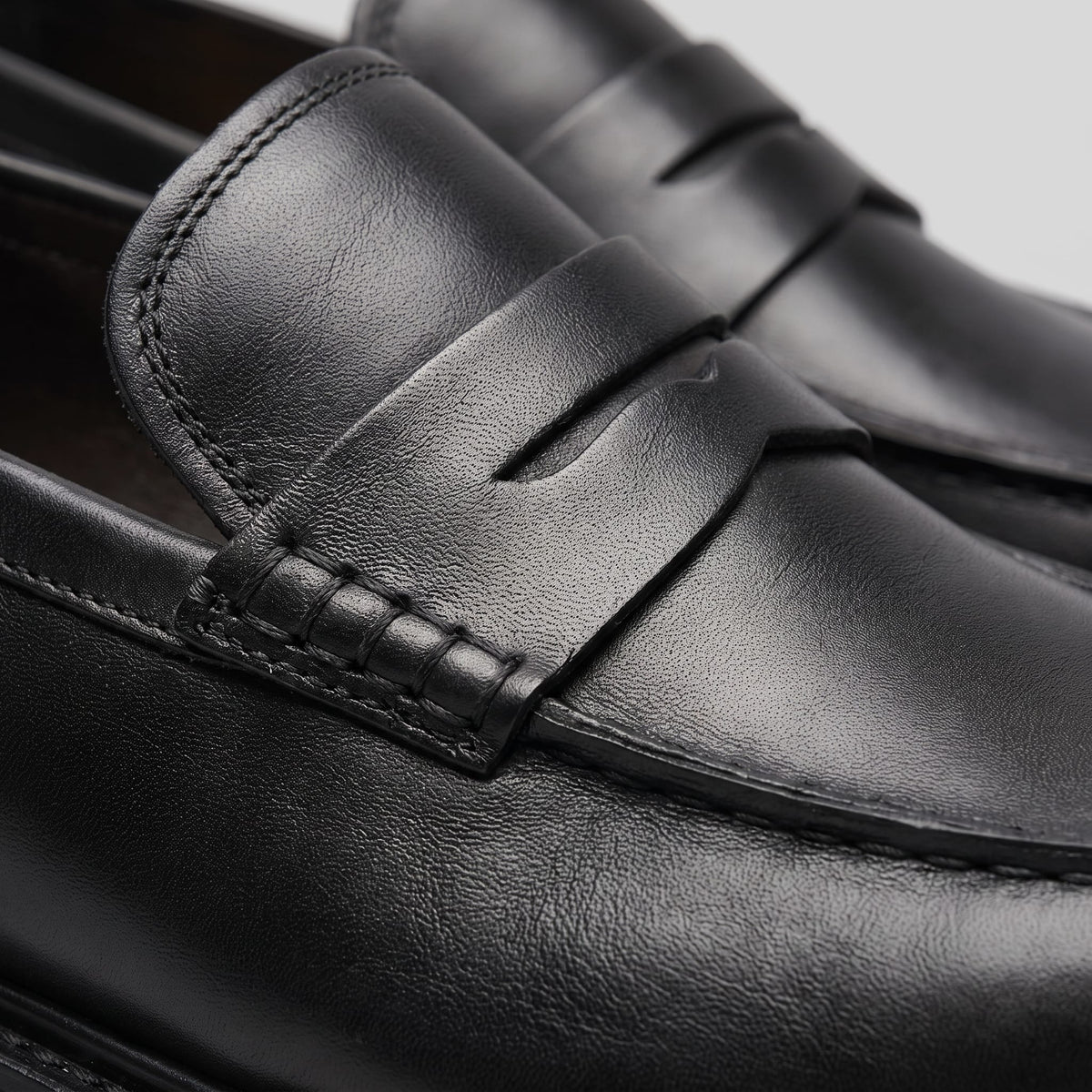 Osborne Suede Lug Sole Loafers_17