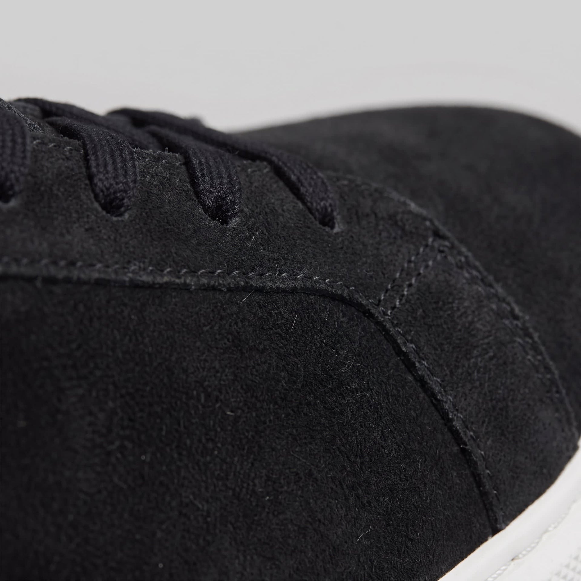 Wadsworth Faux Suede Low Top Sneakers