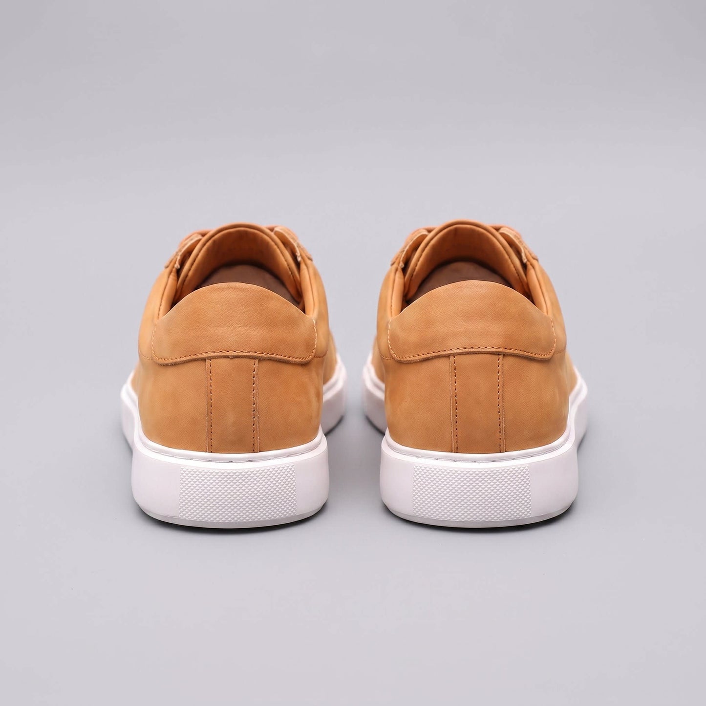 Wadsworth Faux Suede Low Top Sneakers_15
