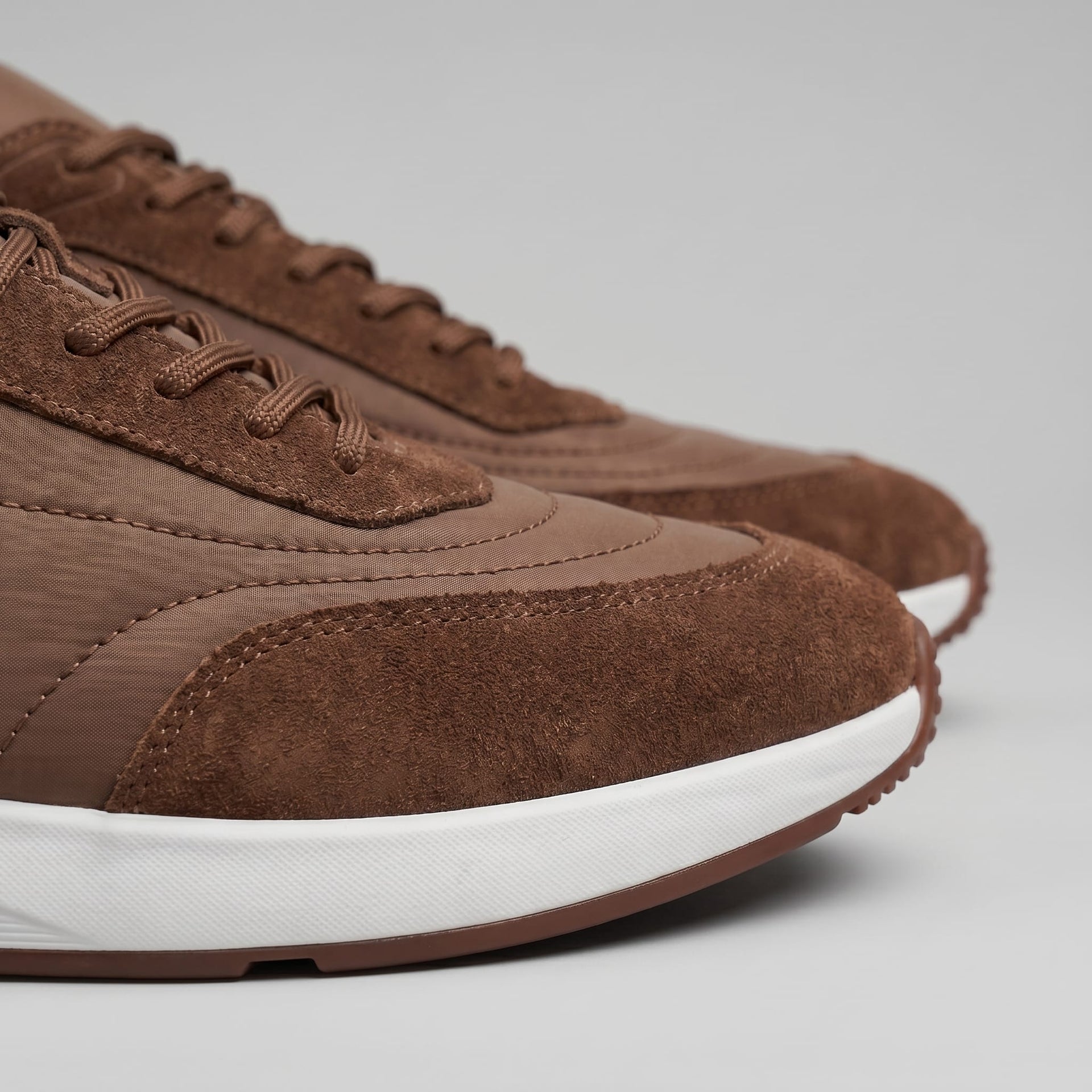 Upton Nylon Runner Sneakers