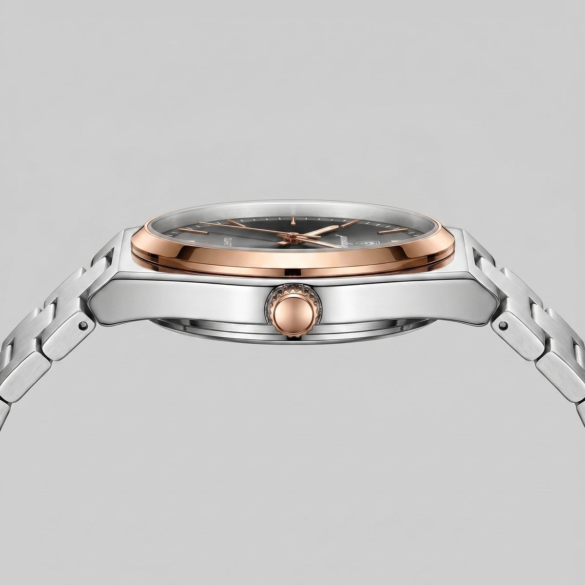 Worthington Sunburst Dial Steel Bracelet Watch