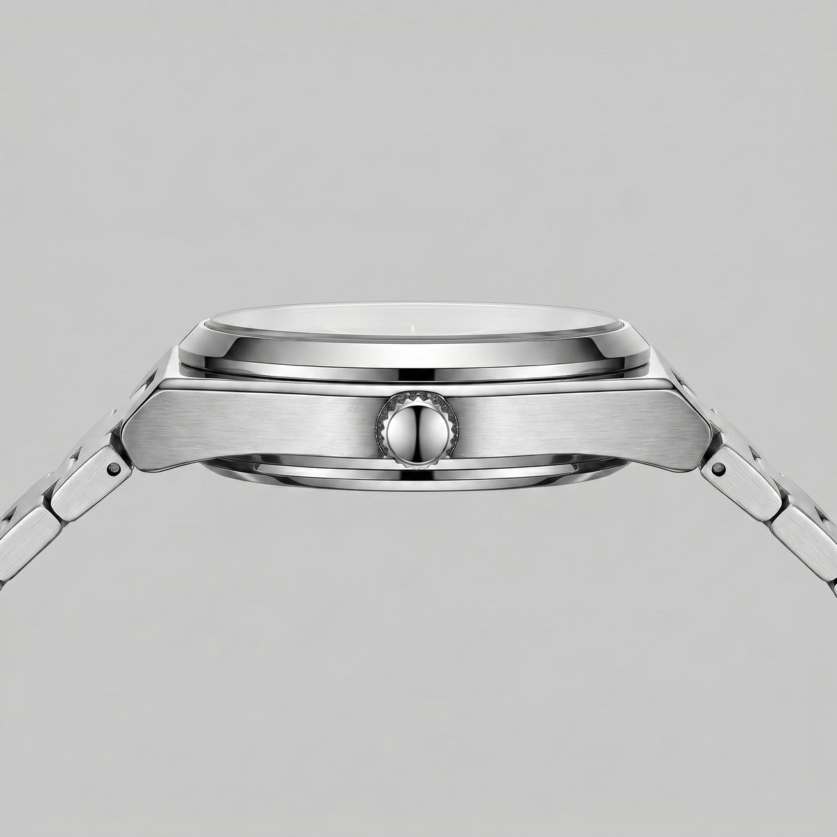 Worthington Sunburst Dial Steel Bracelet Watch