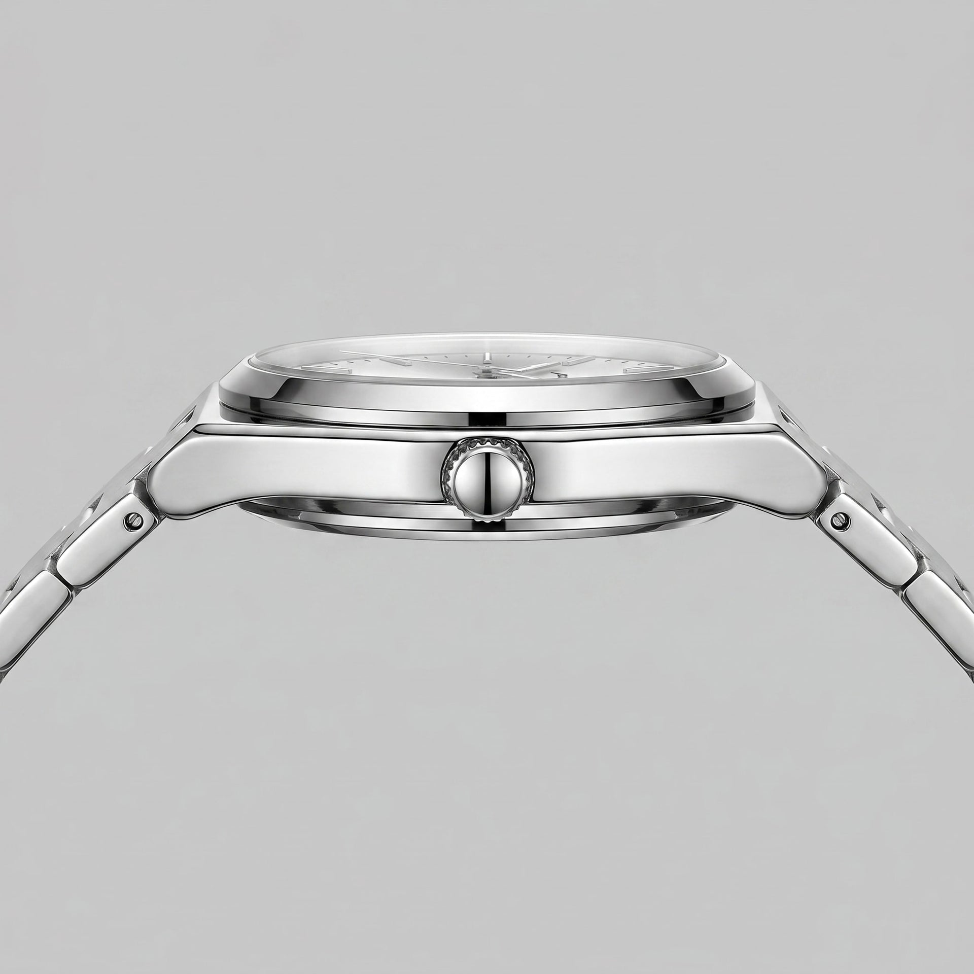 Worthington Sunburst Dial Steel Bracelet Watch