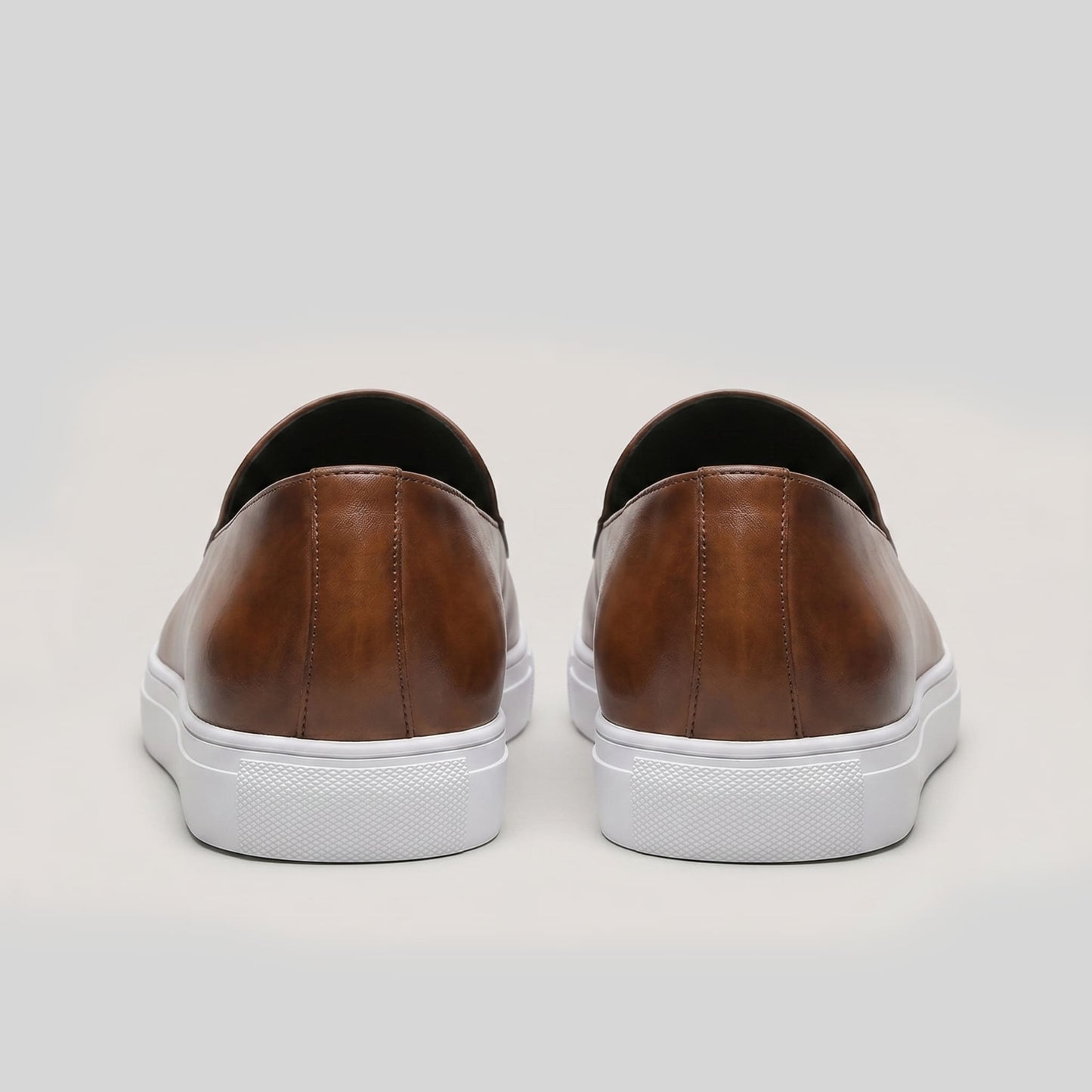 Wakefield Burnished Tassel Loafers_4
