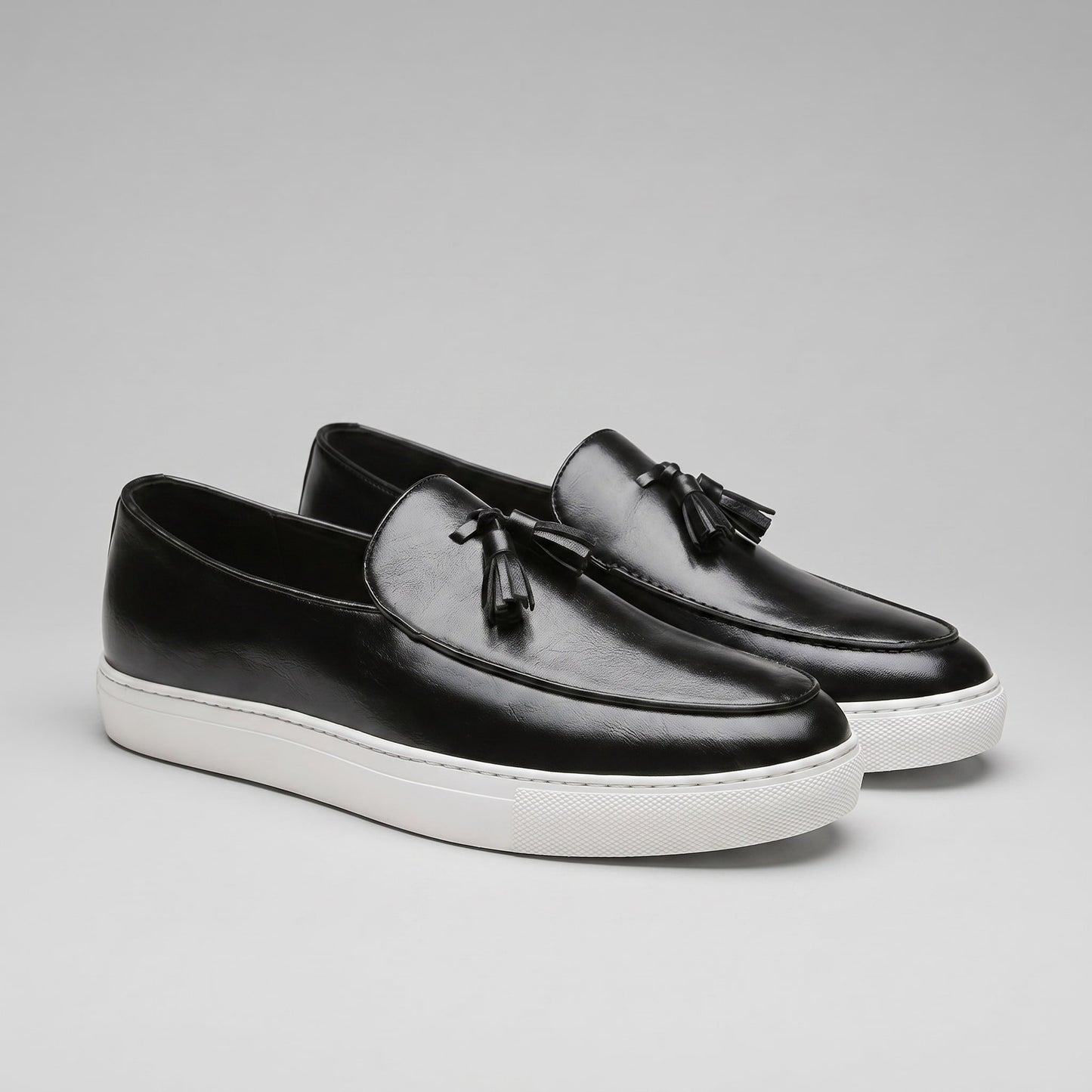 Wakefield Burnished Tassel Loafers_7