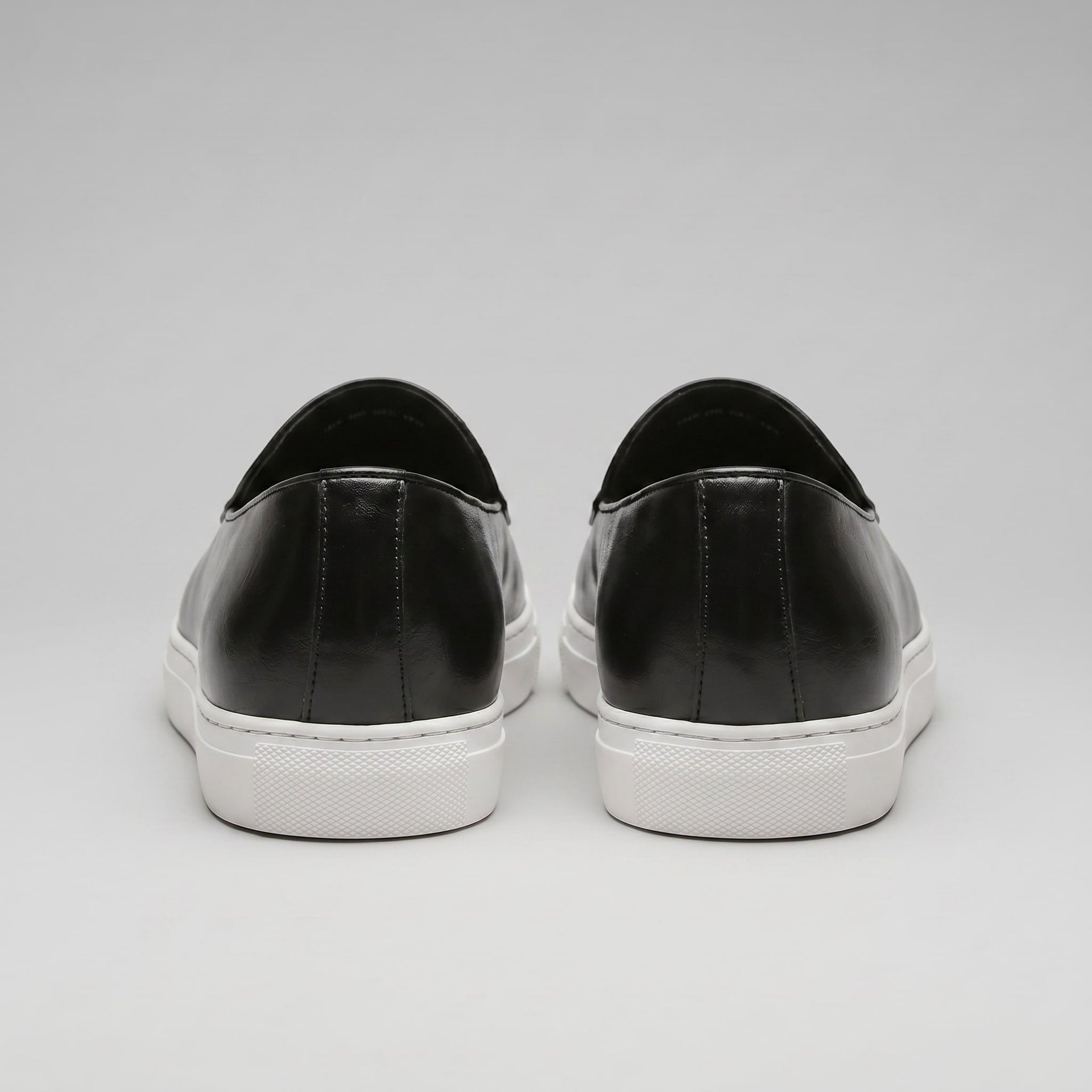Wakefield Burnished Tassel Loafers