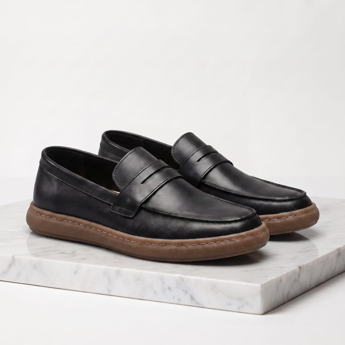 Roberts Distressed Penny Loafers_7